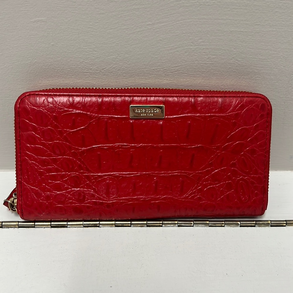 Kate Spade ♠️ Red Crocodile Wallet. Barely ever used. Great condition!